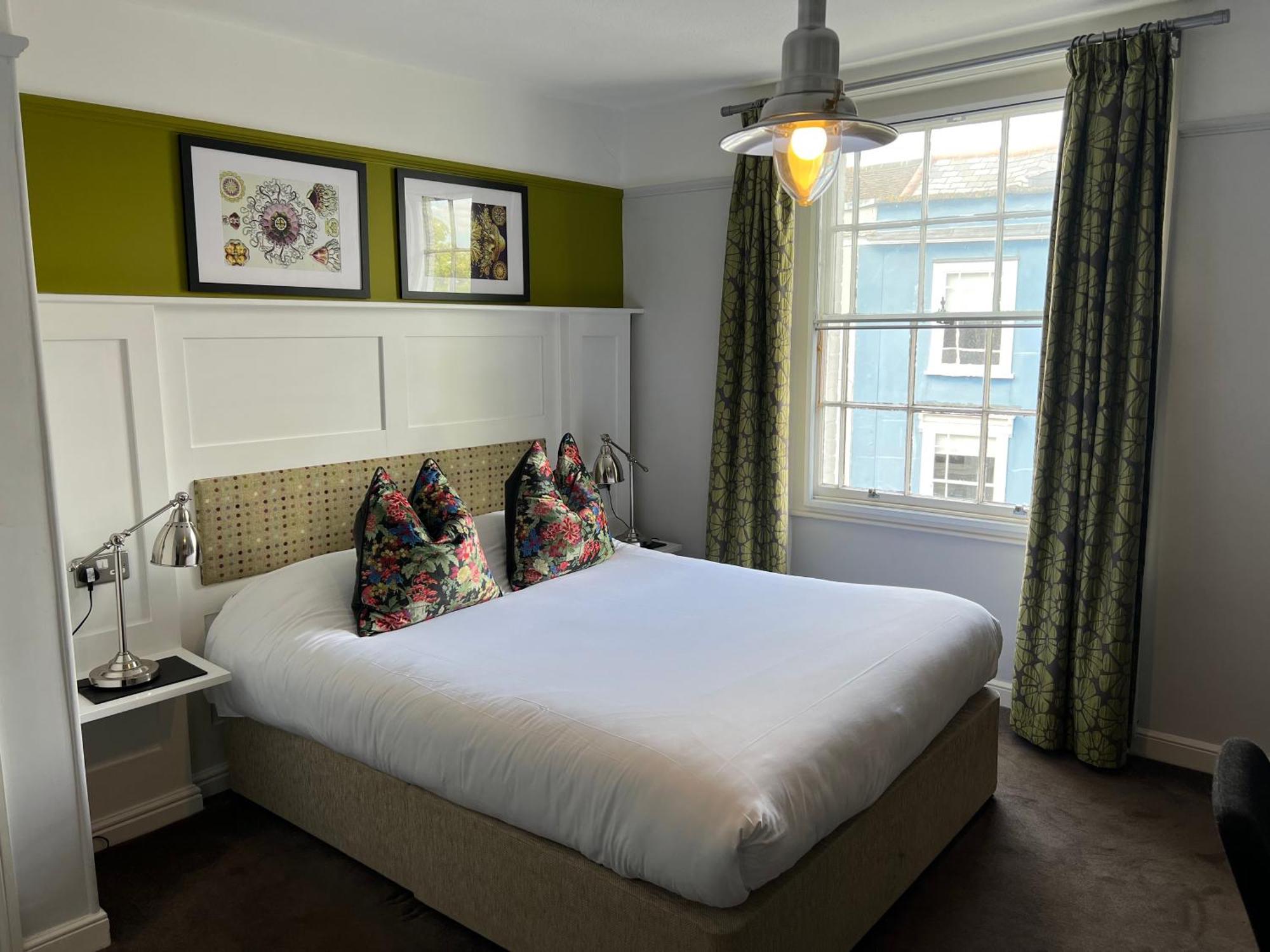 White Horse Bed & Breakfast Maldon Exterior photo