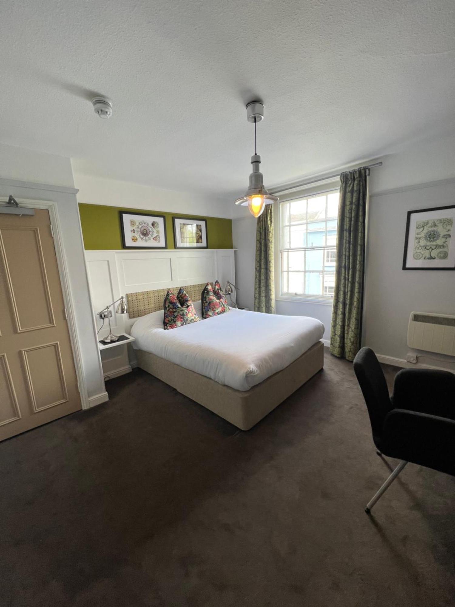 White Horse Bed & Breakfast Maldon Exterior photo