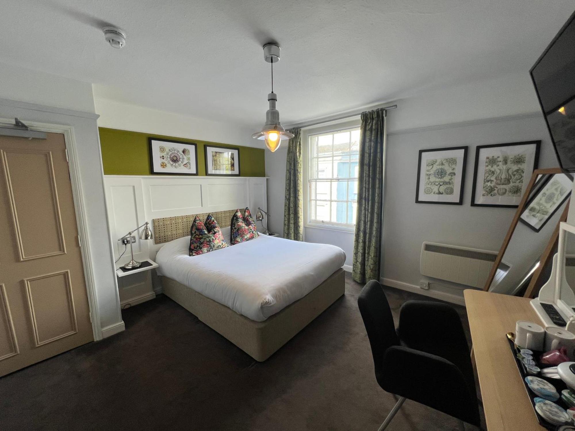 White Horse Bed & Breakfast Maldon Exterior photo