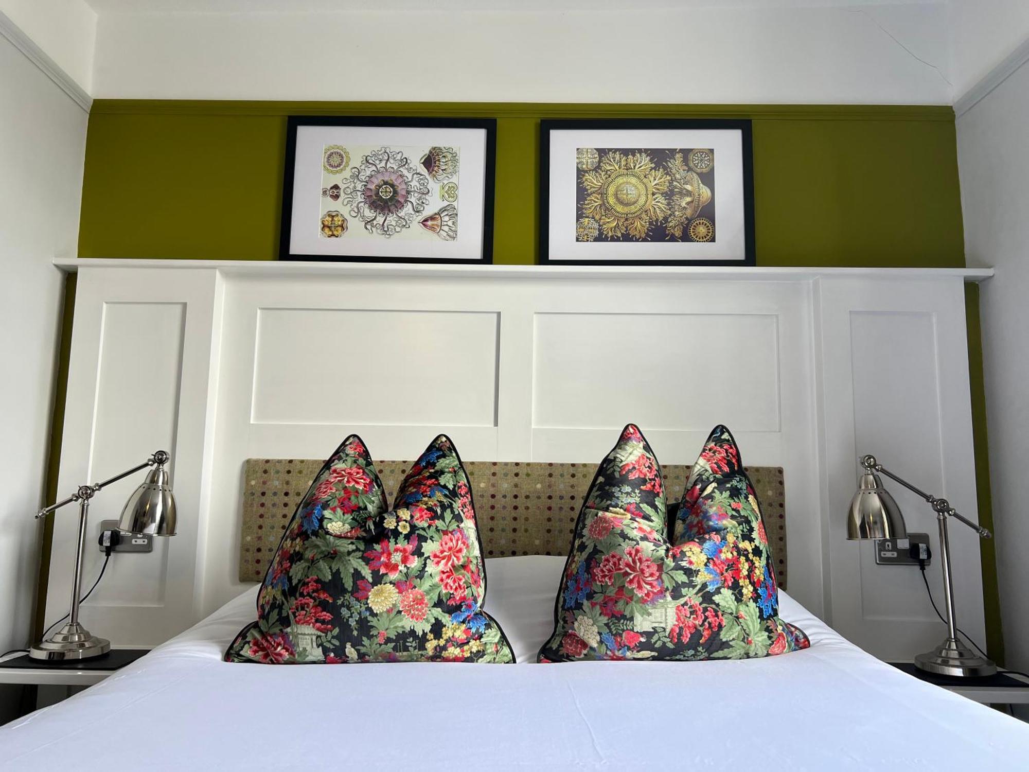 White Horse Bed & Breakfast Maldon Exterior photo