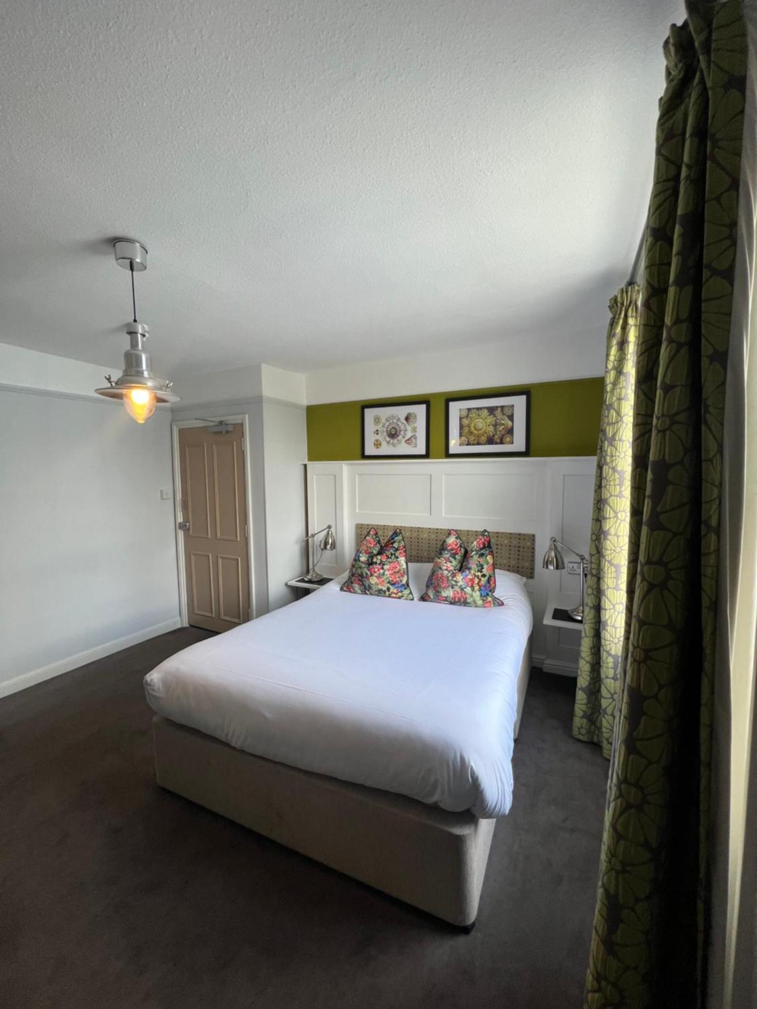 White Horse Bed & Breakfast Maldon Exterior photo
