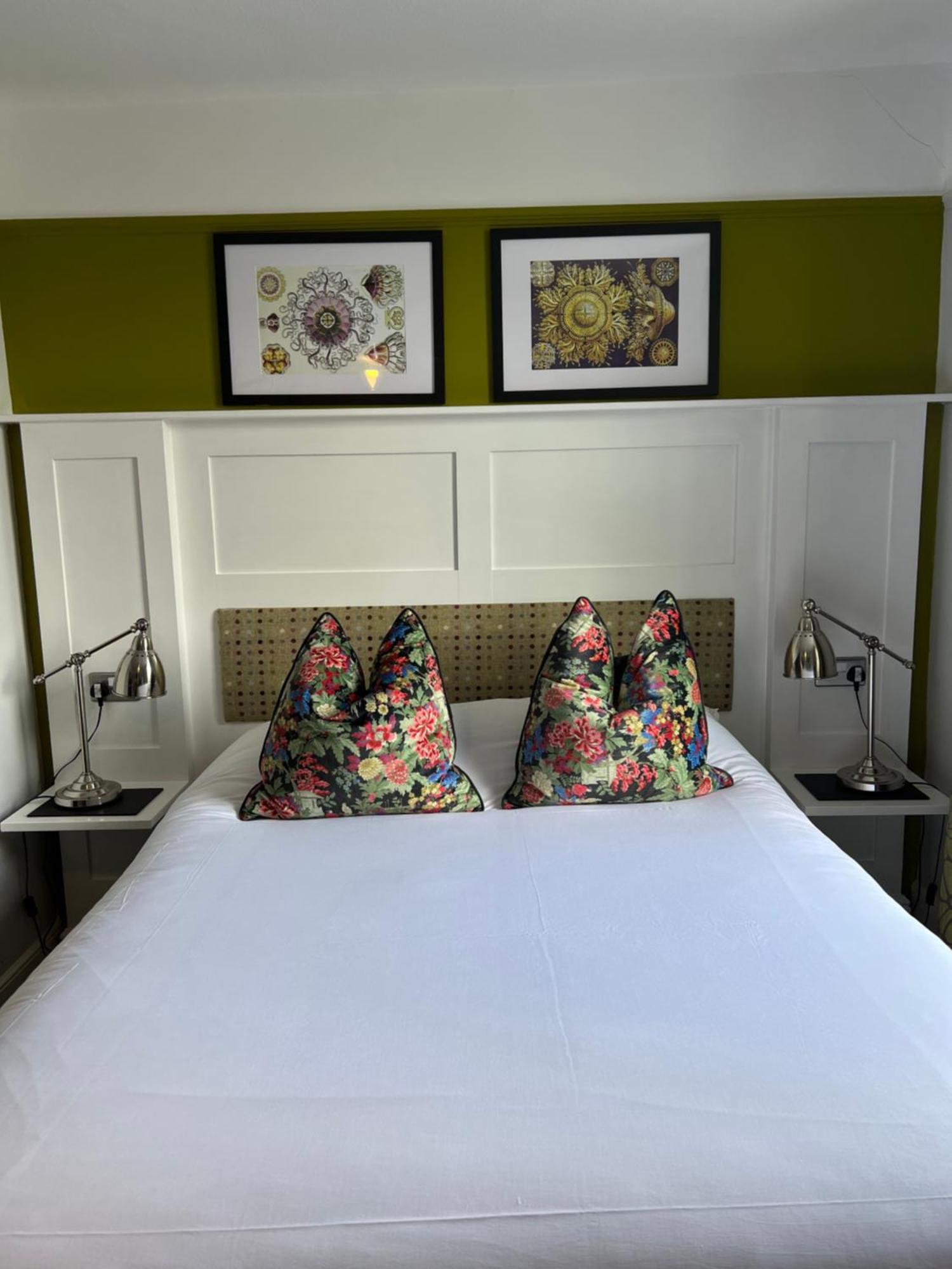 White Horse Bed & Breakfast Maldon Exterior photo
