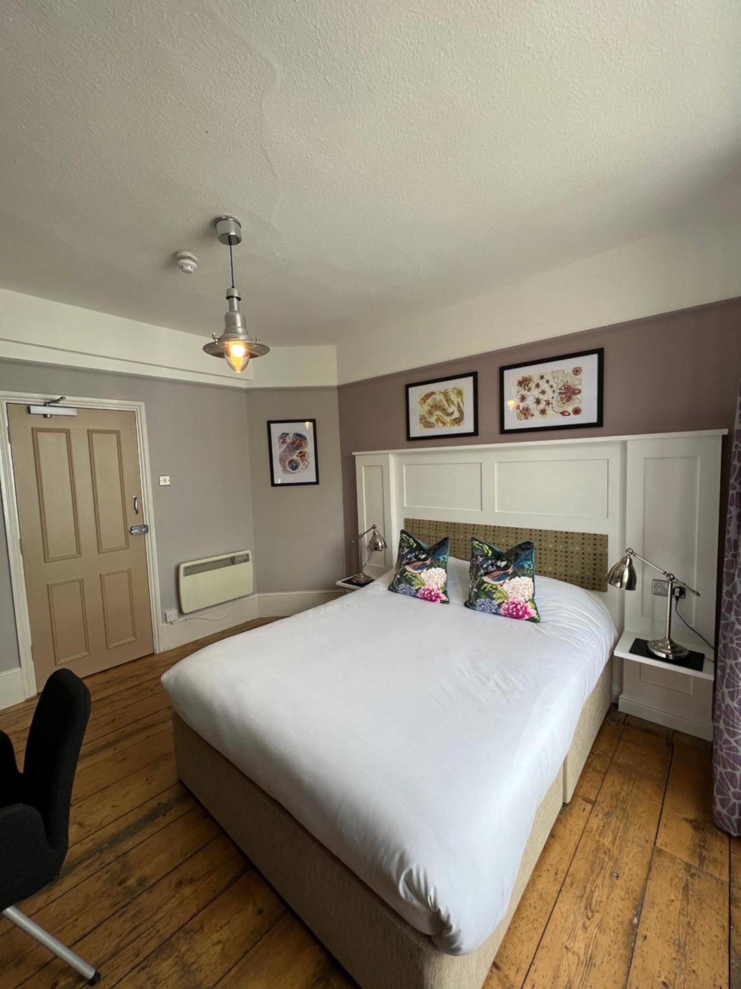 White Horse Bed & Breakfast Maldon Exterior photo