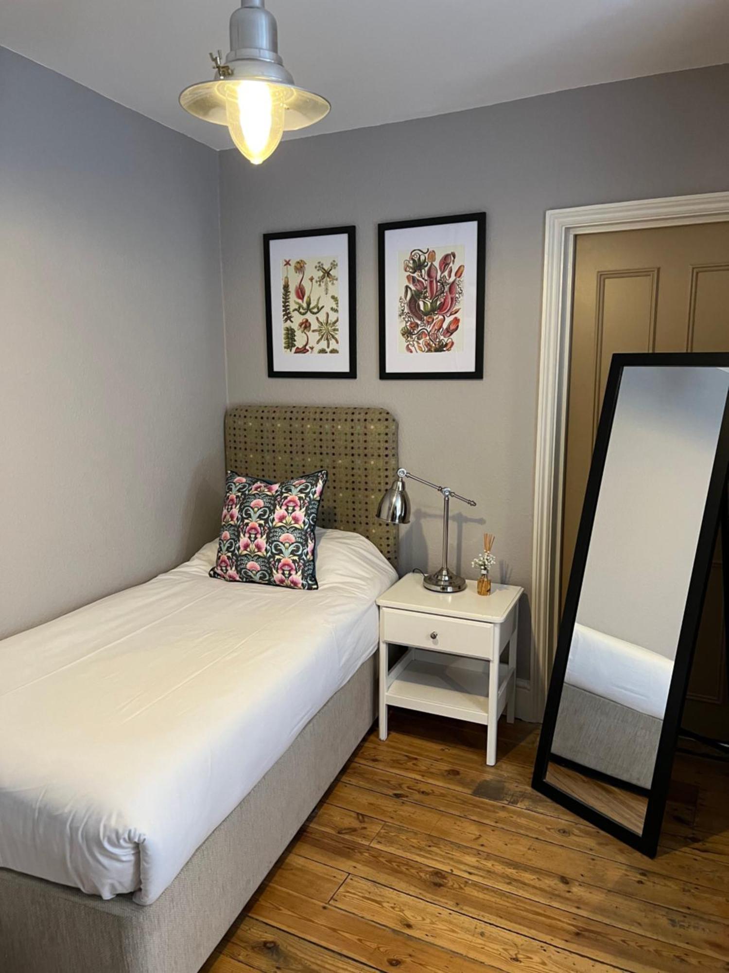 White Horse Bed & Breakfast Maldon Exterior photo
